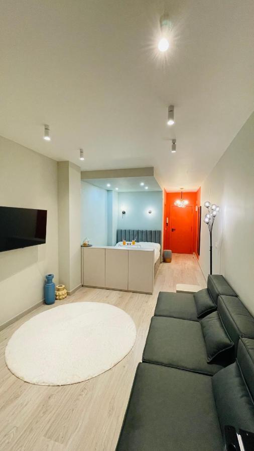 Beautiful Studio Two Steps To The Beach Torrevieja Zewnętrze zdjęcie